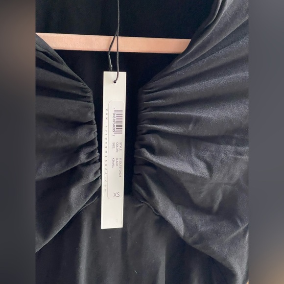 NWT Susana Monaco Black square wire gathered top best seller - Picture 8 of 12